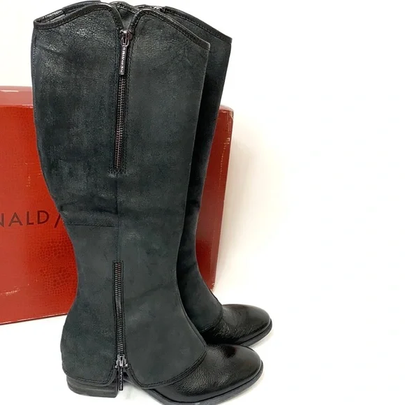 Donald J. Pliner Devi7 tall black leather boots 6 - Picture 2 of 10